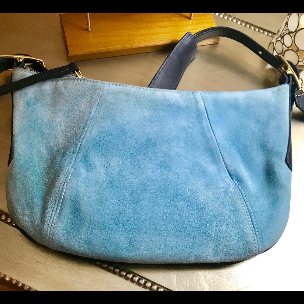 COACH BLUE SUEDE BAGET - Picture 3 of 10